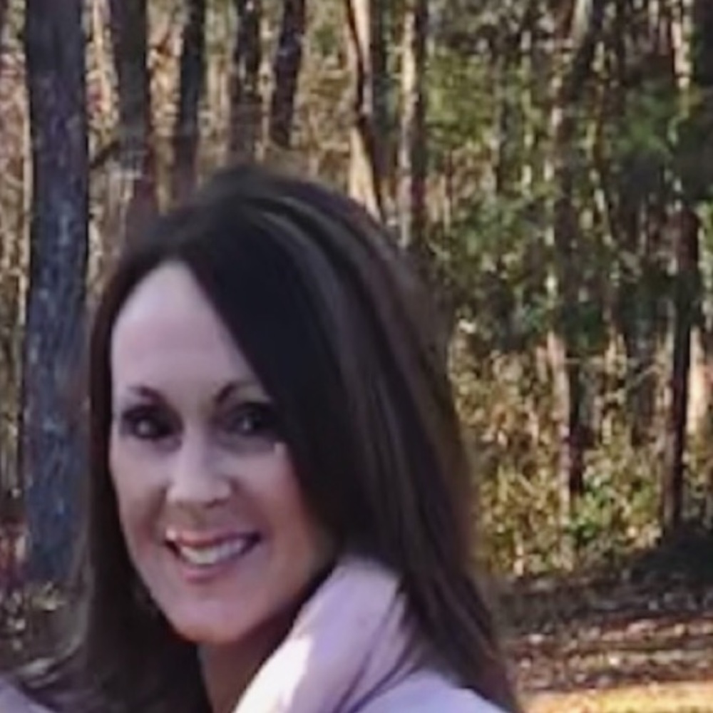 Meet your Posher, Julie